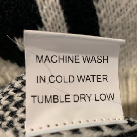 Amaryllis Distressed cheetah sweater - Picture 8 of 8